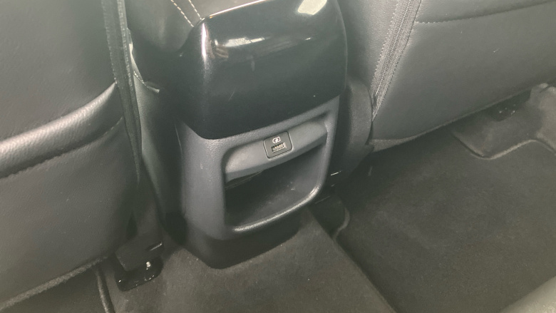 Nissan Juke 1.6 Hybrid Tekna+ 5dr Auto Hybrid Hatchback